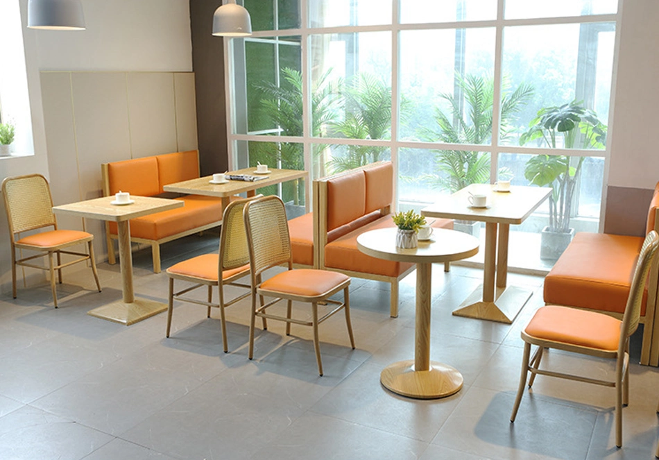 Modern Solid Wood Rattan Restaurant Furniture Restaurant Cafe Room Tables and Restaurant Chairs